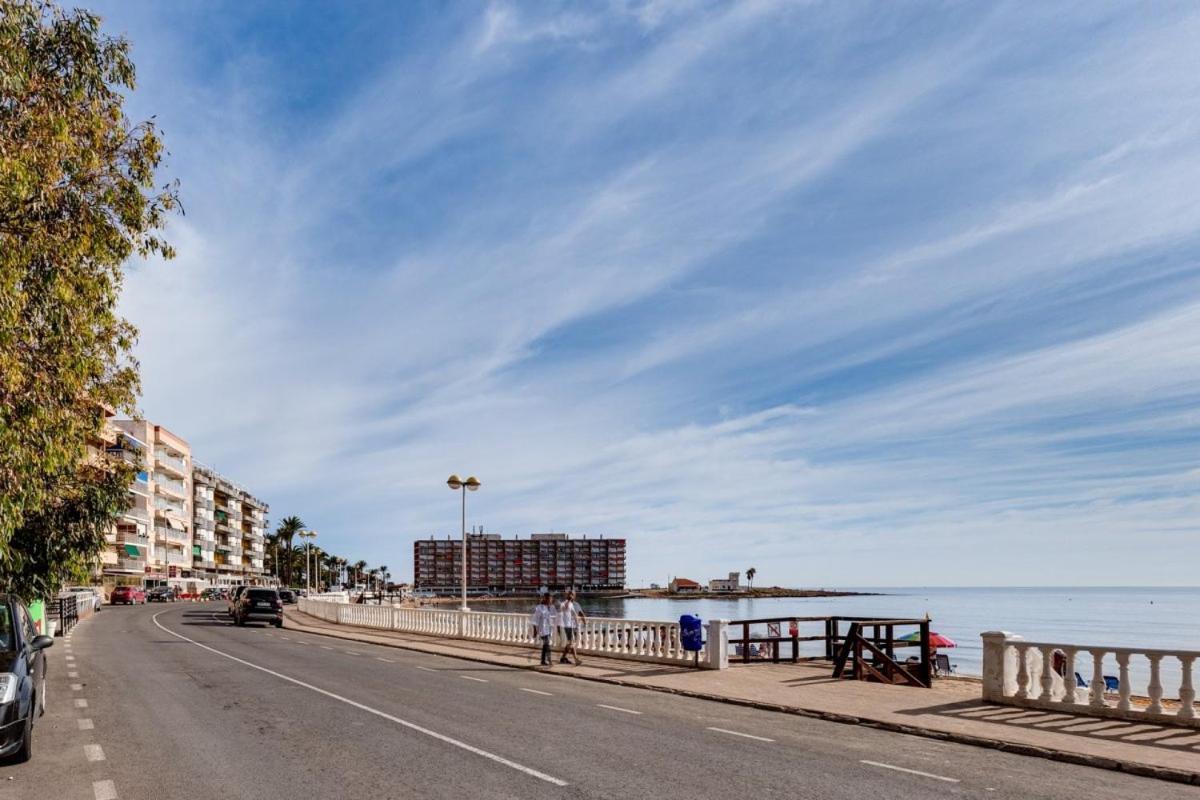 Nice Apartment With Terrace On The Los Locos Beach トレビエハ エクステリア 写真