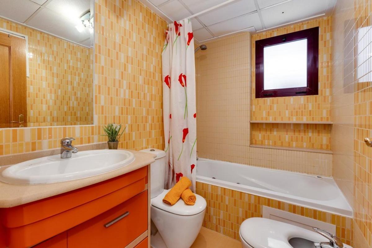 Nice Apartment With Terrace On The Los Locos Beach トレビエハ エクステリア 写真